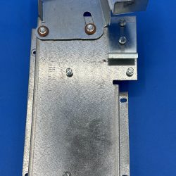 1571081
