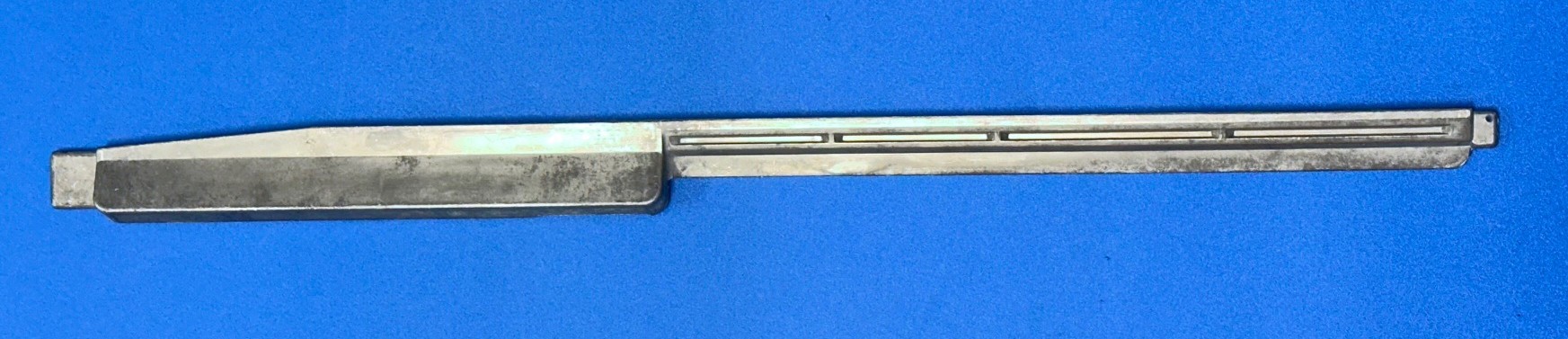 1064333